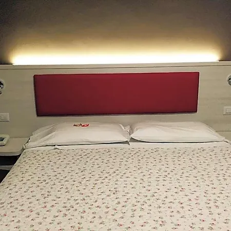 Biondi Hotel 4*