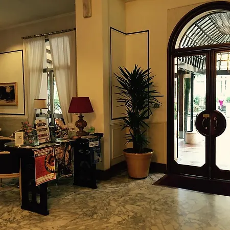 Biondi מלון מונטה קטיני טרמה