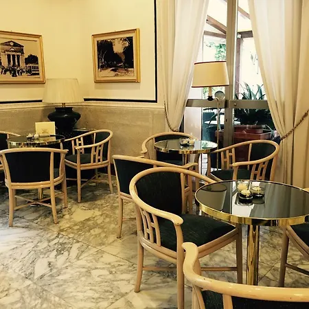 Hotell Biondi 4*