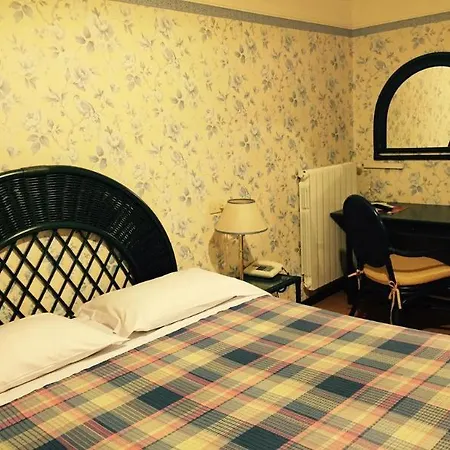 Hotell Biondi 4*